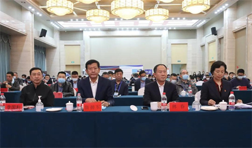 米兰(Milan)体育官方网站体育参加省体育场馆协会工作年会 聚焦体育产业高质量发展